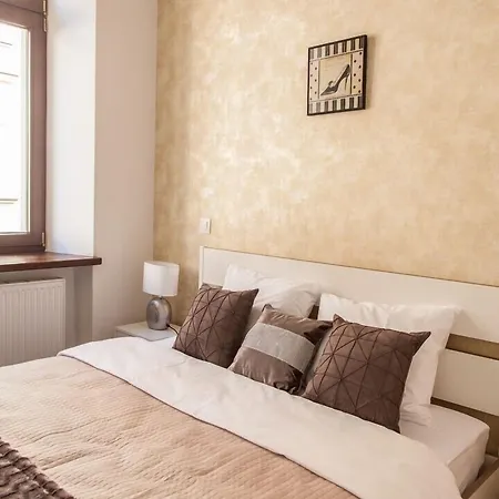 Bc7 Apartament *