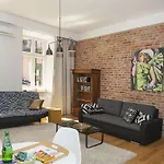 Apartment Bc7 *